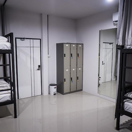Zen Hostel Chiangmai Chiang Mai Exterior foto