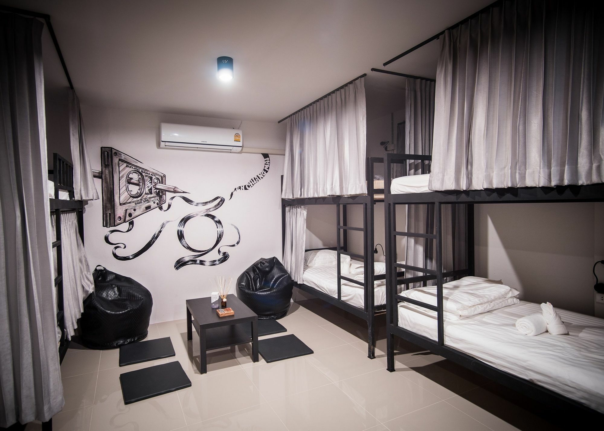 Zen Hostel Chiangmai Chiang Mai Exterior foto