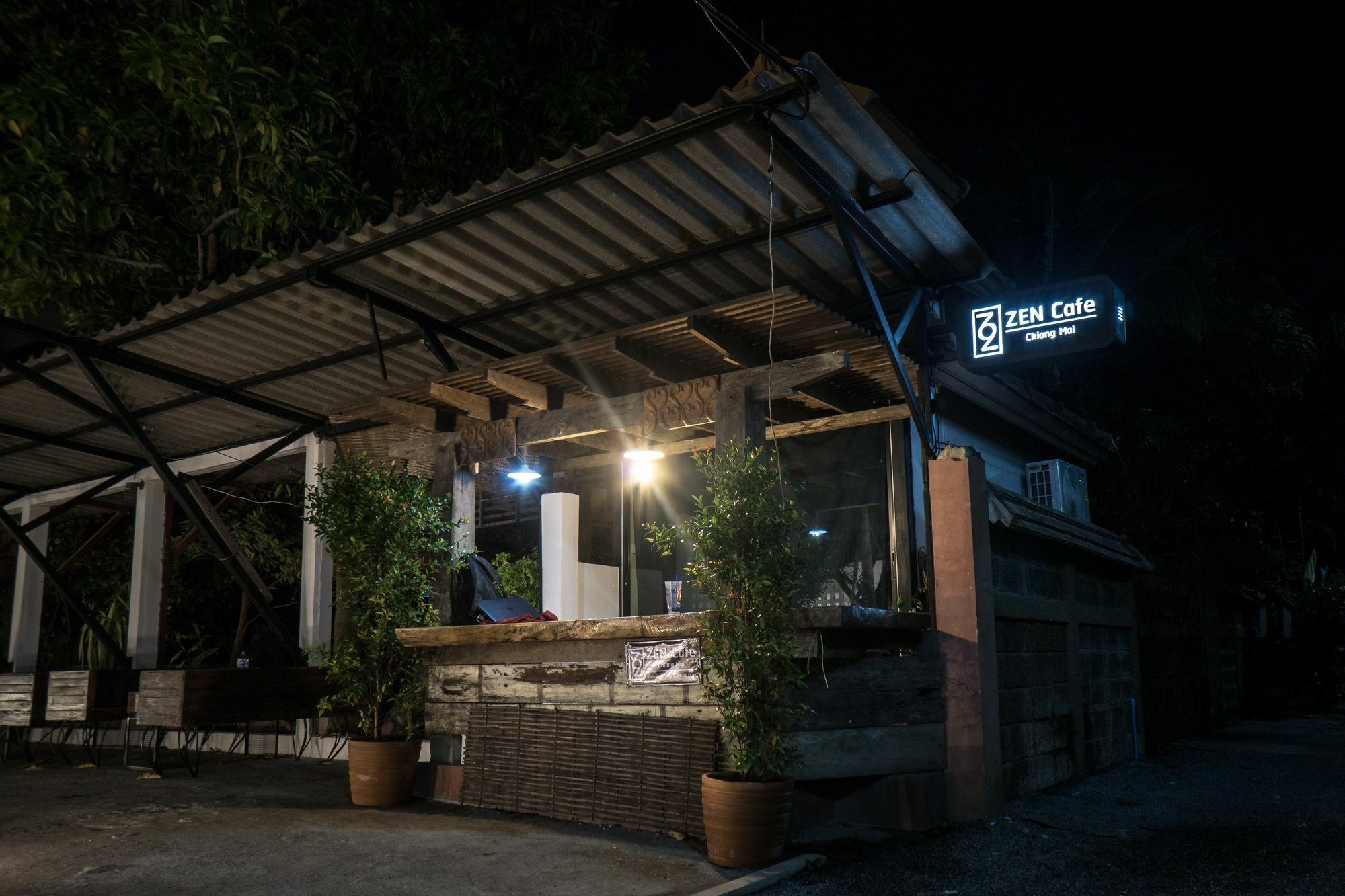 Zen Hostel Chiangmai Chiang Mai Exterior foto